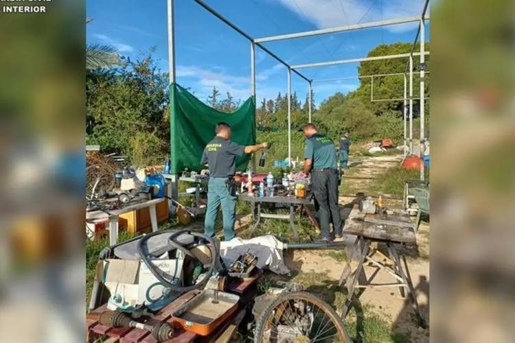 Taller sin licencia, Torrevieja